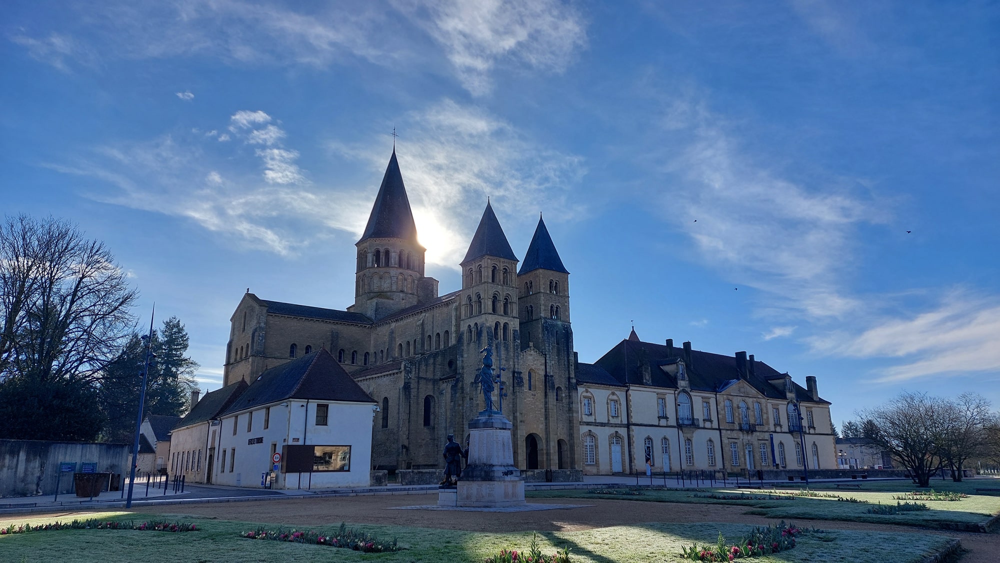 Les Amis de la Basilique romane de Paray-le-Monial 71 Saône-et-Loire Architecture Histoire tourisme église (14)